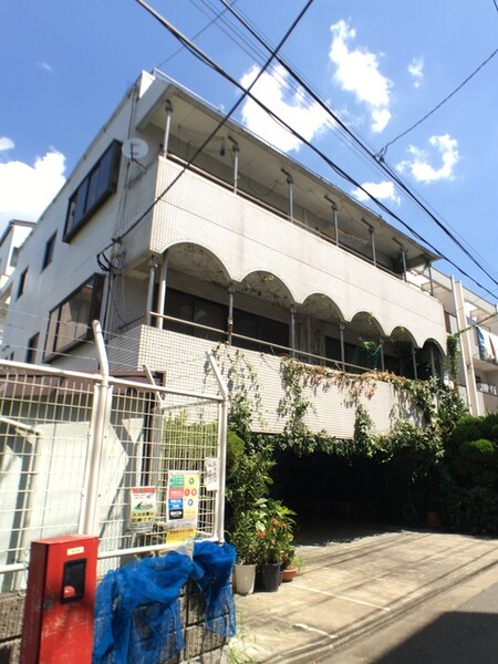 シャ－レ－シバタ外観写真