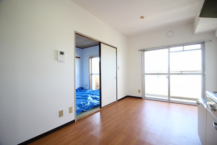 物件内観写真7　(居室)