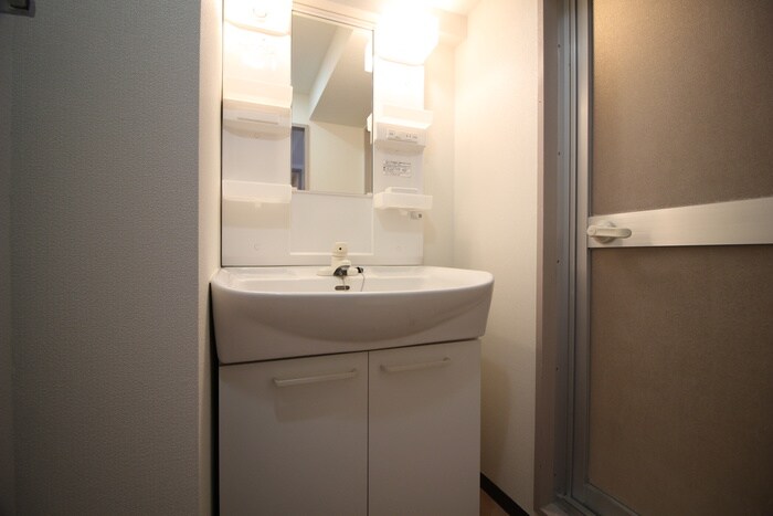 物件内観写真11　(洗面)