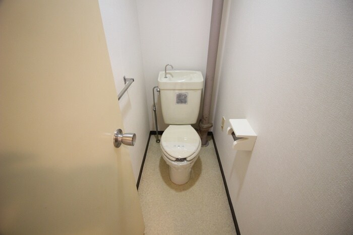 物件内観写真13　(トイレ)