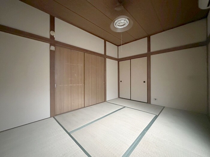 物件内観写真9　(居室)