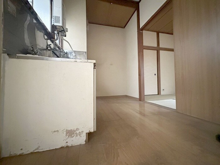 物件内観写真19　(廊下)