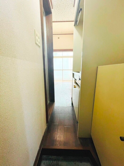 物件内観写真15　(玄関)