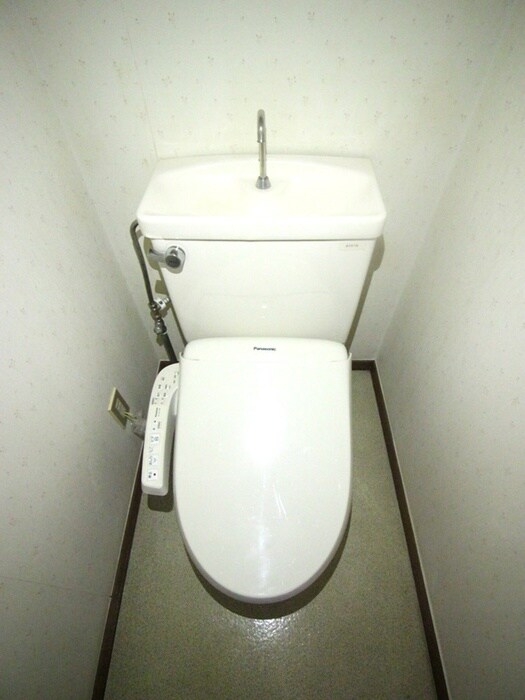 物件内観写真11　(トイレ)