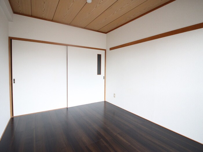 物件内観写真19　(室内からの展望)