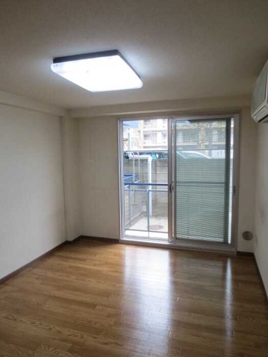 物件内観写真13　(居室)