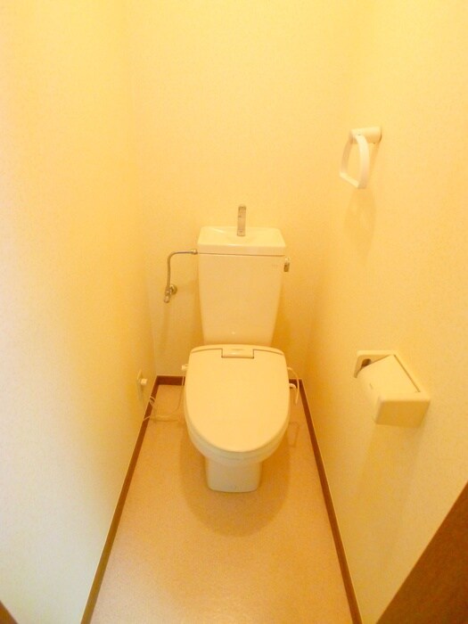 物件内観写真11　(トイレ)