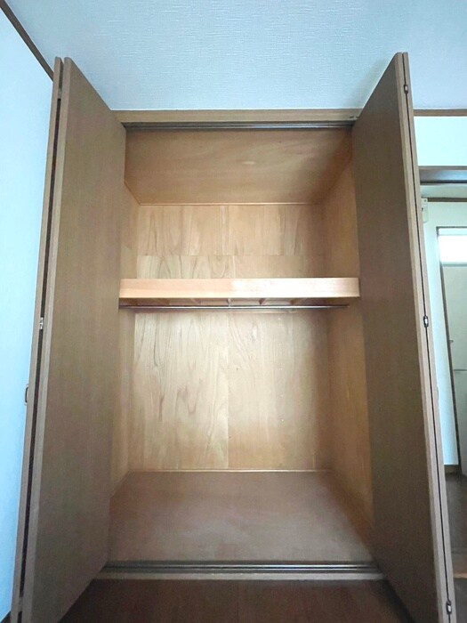 物件内観写真13　(収納)