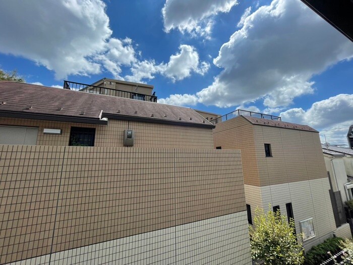 物件内観写真15　(室内からの展望)