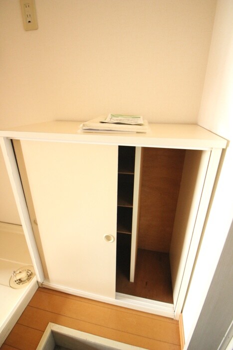 物件内観写真14　(靴箱)