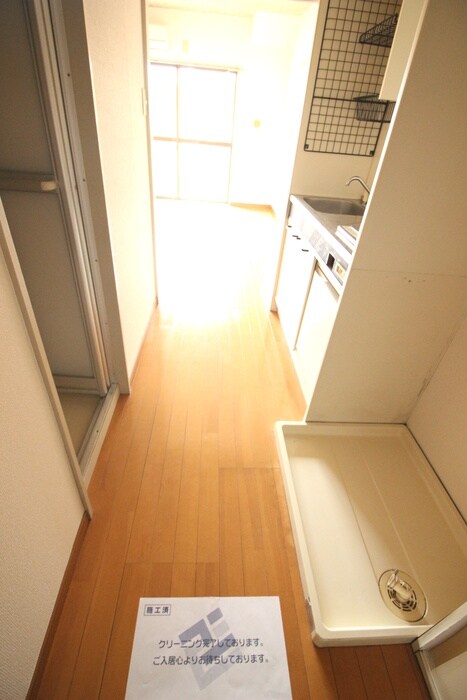 物件内観写真19　(玄関)