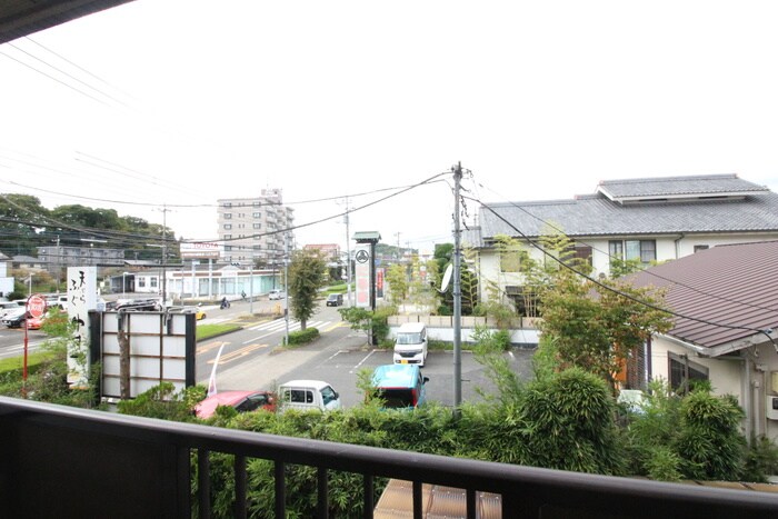 物件内観写真22　(室内からの展望)