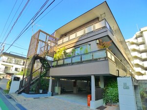 コ－ポ晴関外観写真