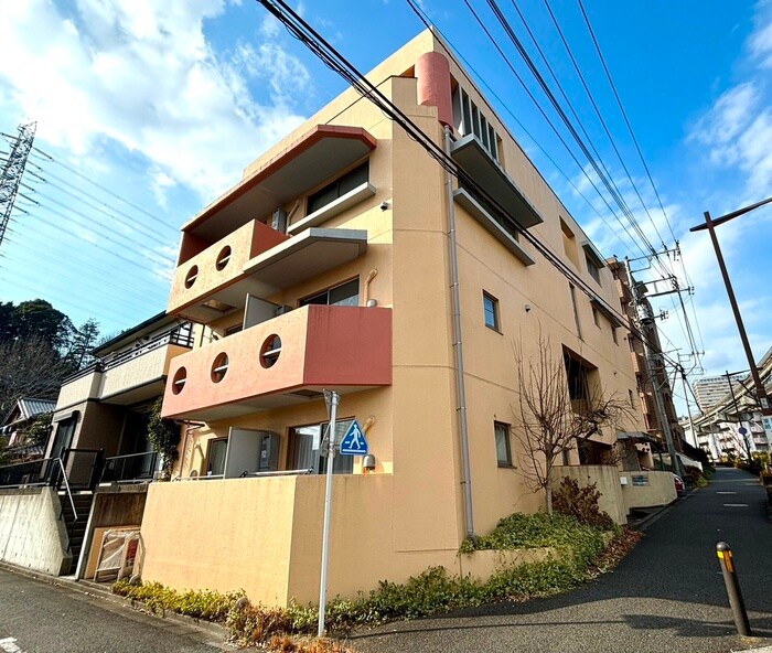 物件外観写真2　(外観写真)