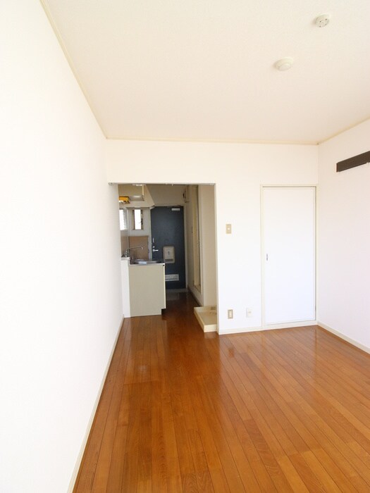 レジデンス  西馬込の居室