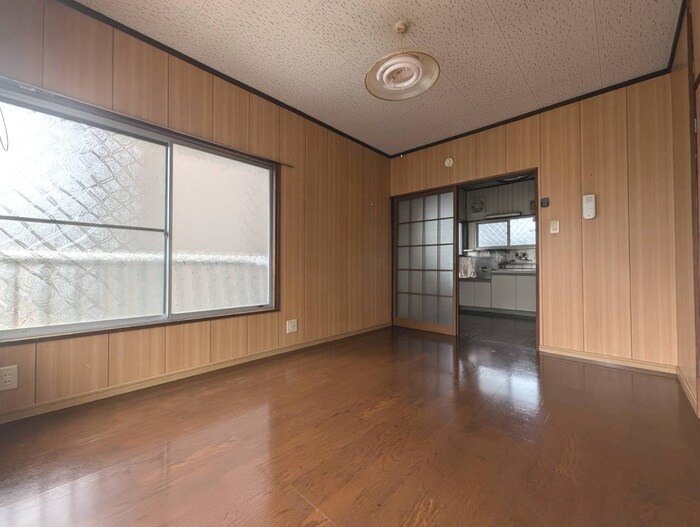 物件内観写真8　(居室)