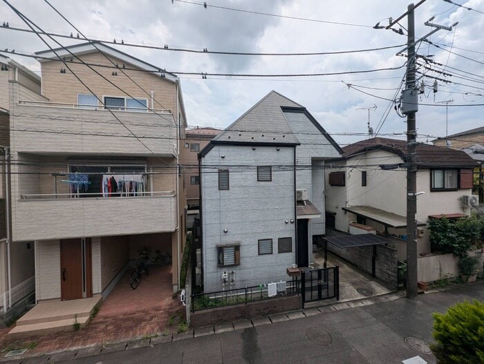 物件内観写真15　(室内からの展望)