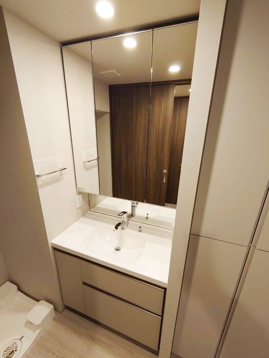 物件内観写真11　(洗面)