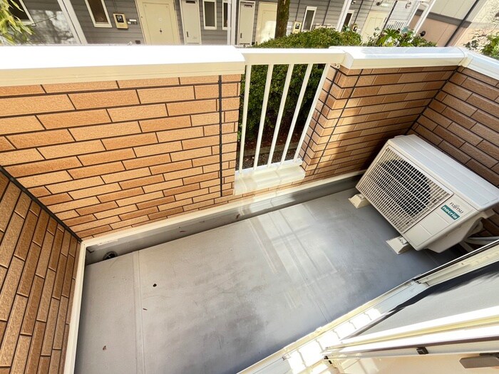 物件内観写真13　(ベランダ・バルコニー)