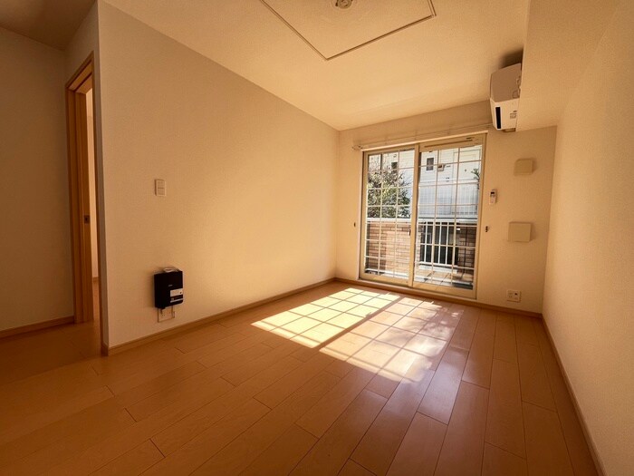 物件内観写真15　(居室)