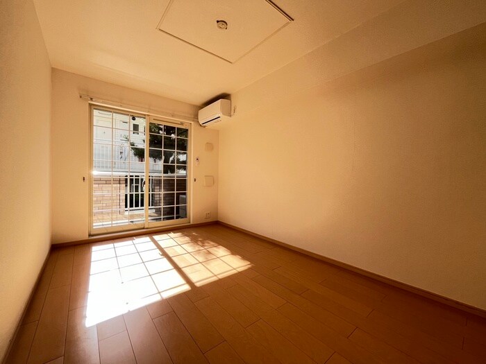 物件内観写真16　(居室)