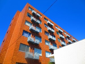 六本木ユニハウス（409）外観写真