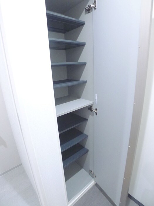 物件内観写真14　(靴箱)
