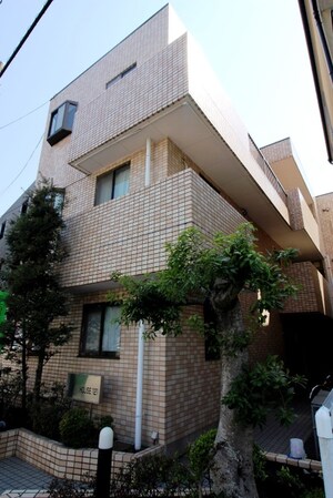 ハウス　１２１外観写真