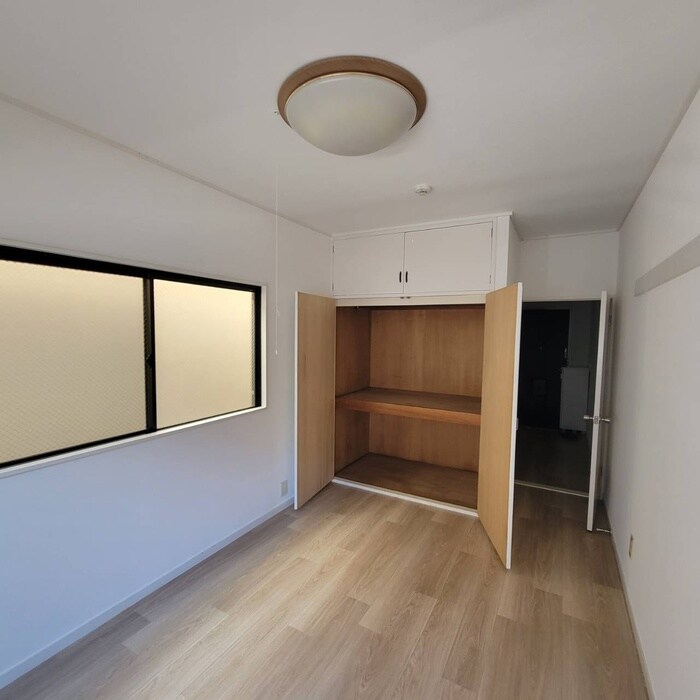 物件内観写真7　(居室)