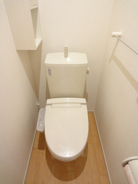 物件内観写真7　(トイレ)