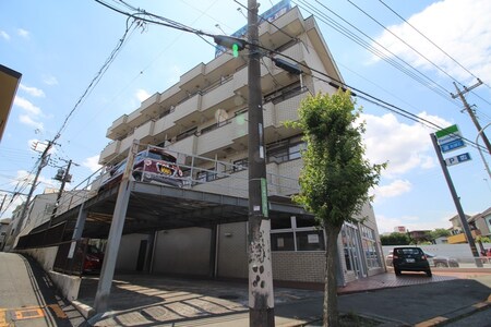 カトウハイツ日野坂外観写真