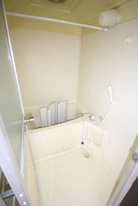 カトウハイツ日野坂のバス