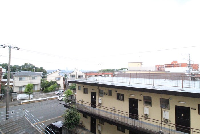 カトウハイツ日野坂の室内からの展望