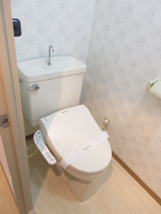 物件内観写真14　(トイレ)