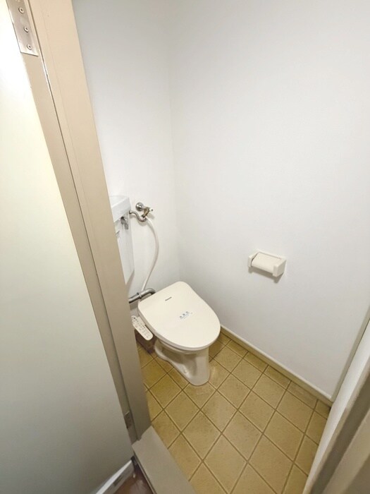 物件内観写真16　(トイレ)