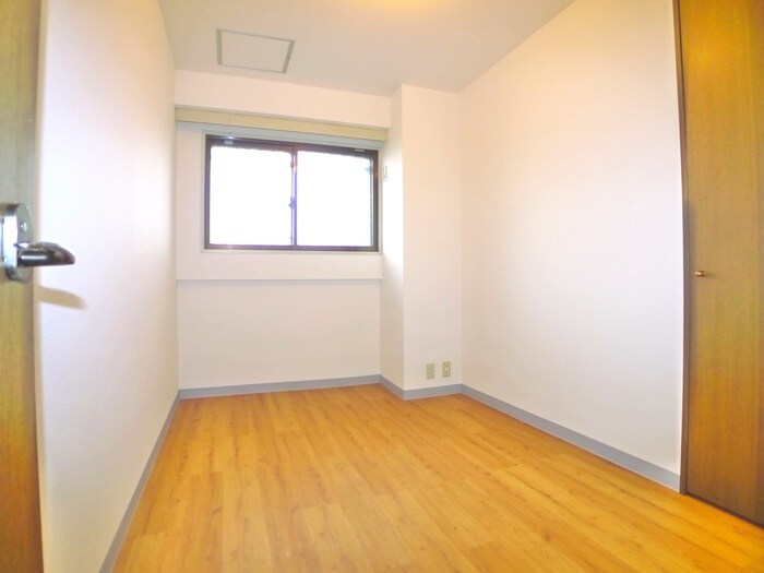 物件内観写真21　(居室)