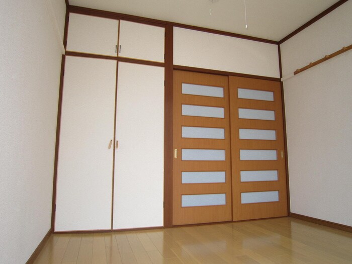 物件内観写真5　(居室)