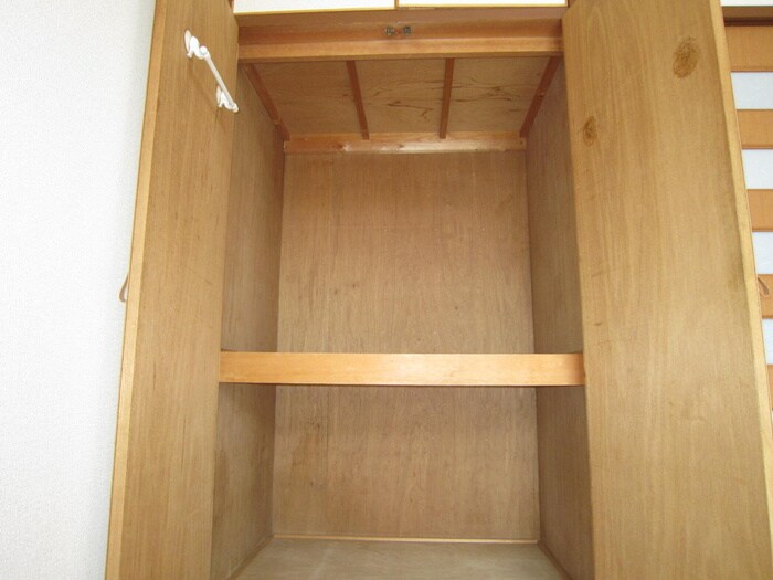 物件内観写真8　(収納)