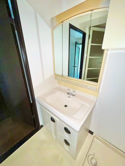 物件内観写真12　(洗面)