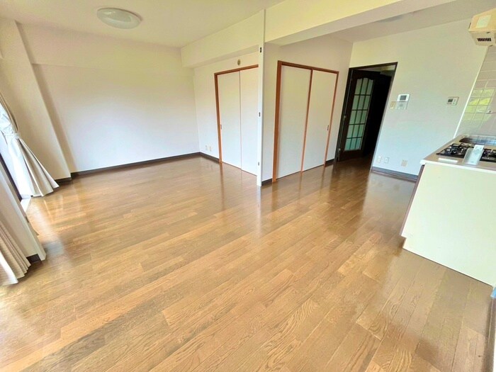 物件内観写真22　(居室)