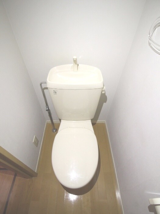 物件内観写真17　(トイレ)