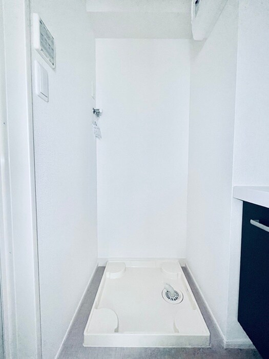 物件内観写真19　(洗濯機置場)