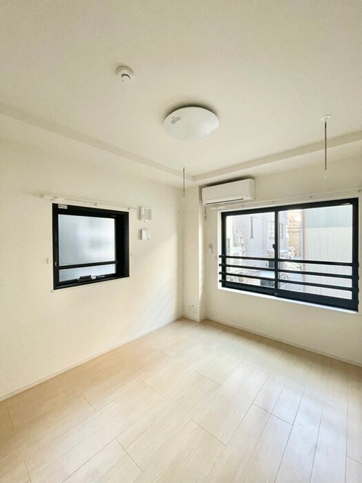 物件内観写真21　(居室)