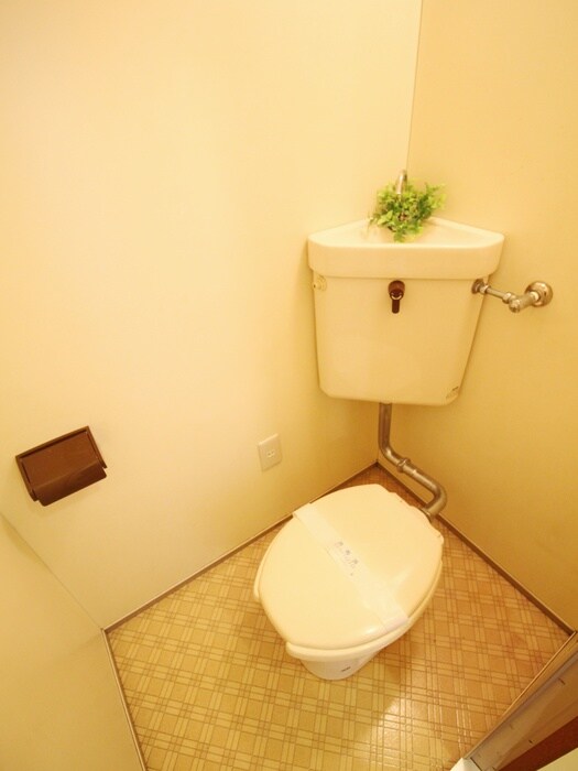 物件内観写真14　(トイレ)