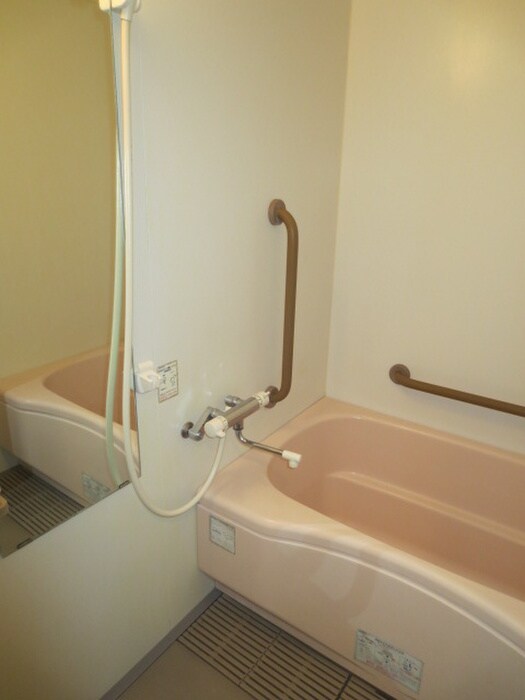 物件内観写真14　(バス／シャワールーム等)