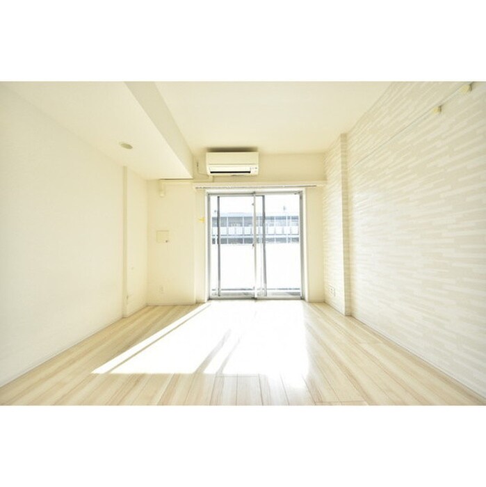 物件内観写真5　(居室)