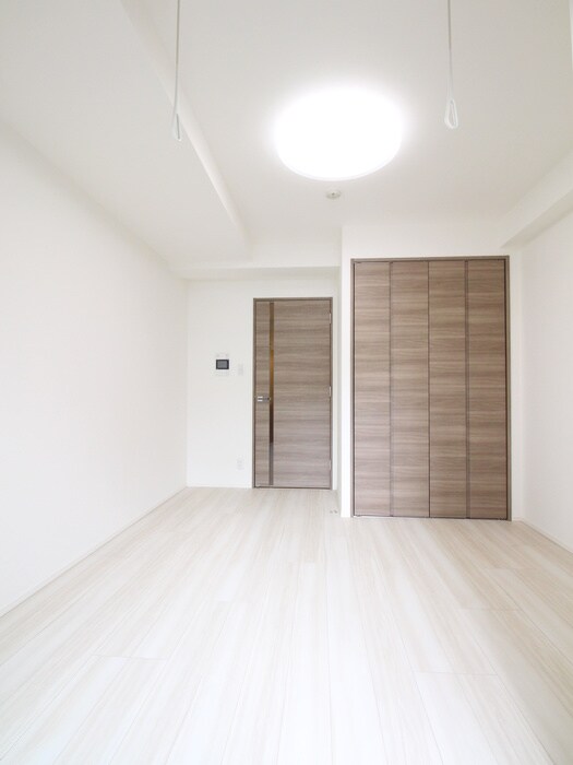 物件内観写真9　(居室)