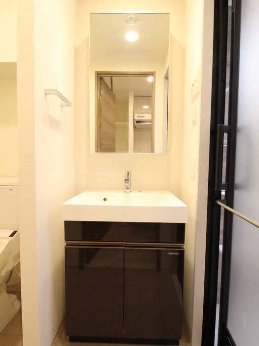 物件内観写真12　(洗面)