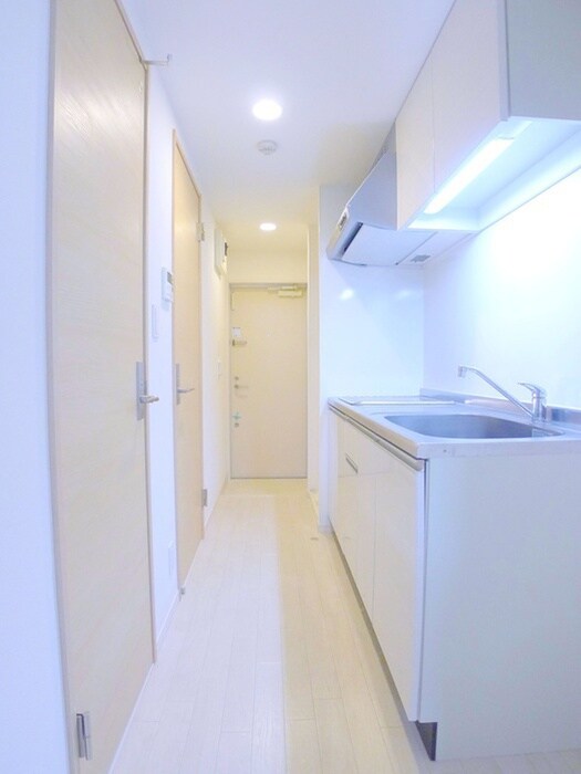 物件内観写真9　(廊下)