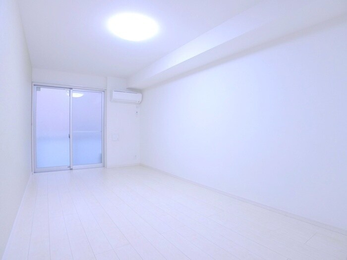 物件内観写真10　(室内からの展望)